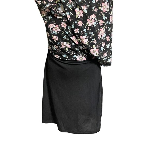 Floral Spaghetti Strap Dress With Lace Back High-Low Hem & Zip Closure - Picture 8 of 10